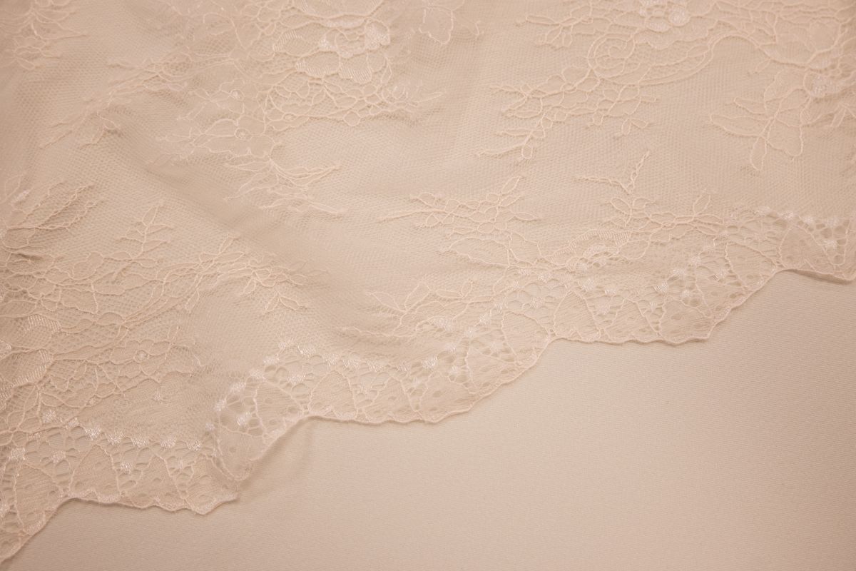 Čipka Soft Rose 105
